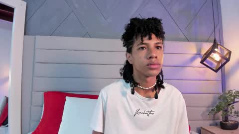 Snapshot of johan_gz_ chatting on November 22, 11:42 am Johan online show from November 22, 11:42 am