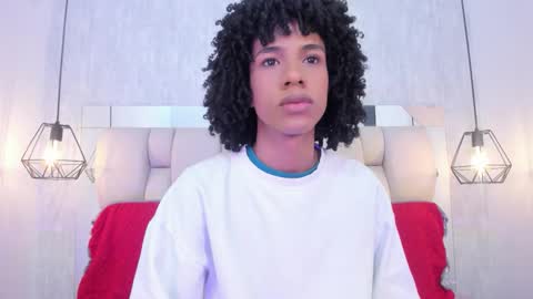 Snapshot of johan_gz_ chatting on February 12, 11:27 am Johan online show from February 12, 11:27 am