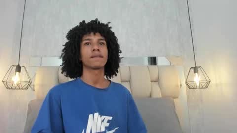 Snapshot of johan_gz_ chatting on February 13, 11:39 am Johan online show from February 13, 11:39 am