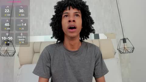 Snapshot of johan_gz_ chatting on February 18, 11:28 am Johan online show from February 18, 11:28 am