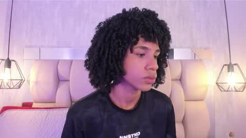 Snapshot of johan_gz_ chatting on February 24, 11:41 am Johan online show from February 24, 11:41 am