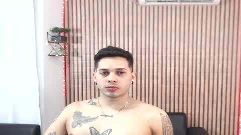 Snapshot of johan_speitzer chatting on February 2, 12:42 am johan speitzer online show from February 2, 12:42 am