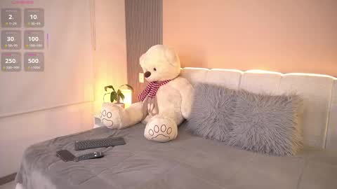 johana fox online show from March 19, 10:36 pm