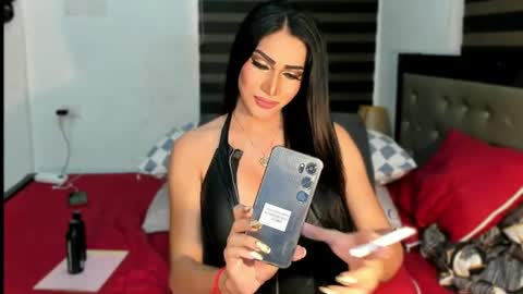 Snapshot of johannah_khalifa chatting on July 2, 1:05 am STRICTLY NO TIPS NO SHOW online show from July 2, 1:05 am