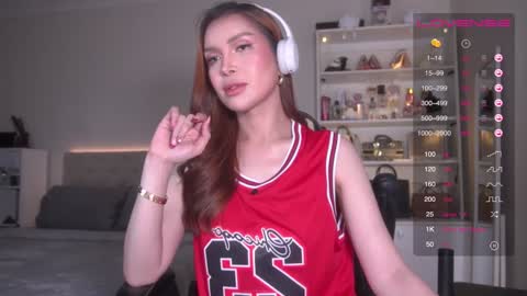 Johanna Rodriguez online show from December 15, 3:45 am