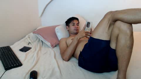 johanoro333 online show from April 16, 3:57 pm