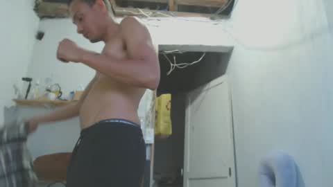 Snapshot of johantorres19 chatting on January 13, 10:56 pm johantorres19 online show from January 13, 10:56 pm