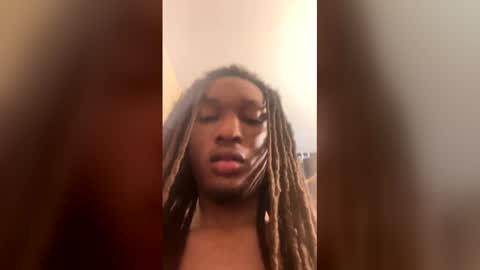 Snapshot of john23k925214 chatting on March 27, 4:51 pm john23k925214 online show from March 27, 4:51 pm