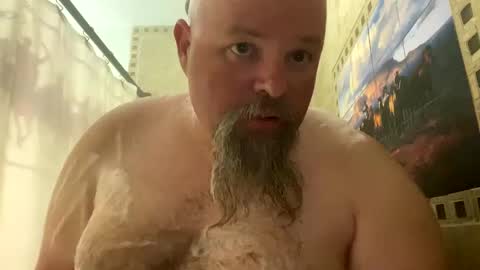 Snapshot of john40a chatting on March 10, 2:50 am John online show from March 10, 2:50 am