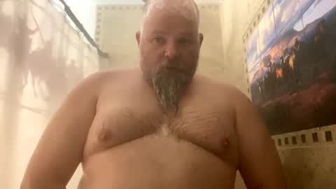 Snapshot of john40a chatting on November 21, 1:59 am John online show from November 21, 1:59 am