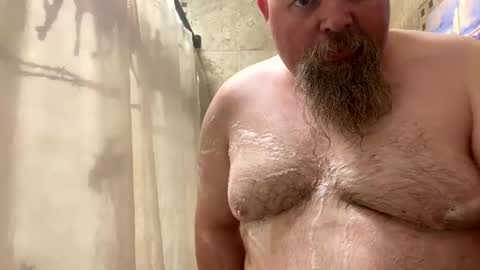 Snapshot of john40a chatting on February 12, 3:23 am John online show from February 12, 3:23 am