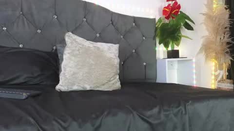 John  online show from July 19, 12:09 pm