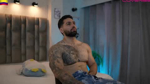 john online show from March 29, 5:57 pm