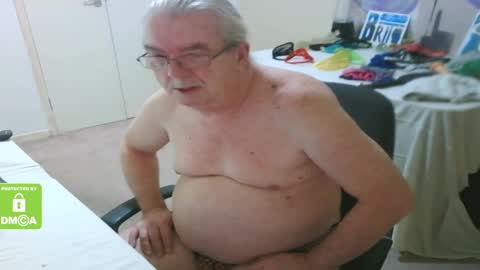 Snapshot of john_little_one chatting on February 25, 9:13 pm JOHN online show from February 25, 9:13 pm
