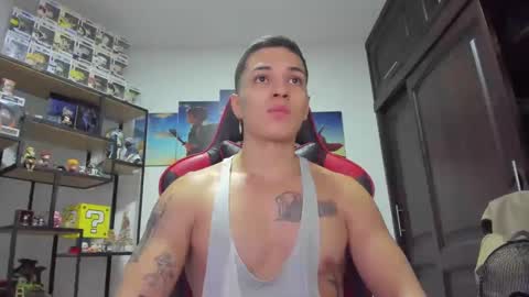 JOHN online show from December 4, 11:35 pm