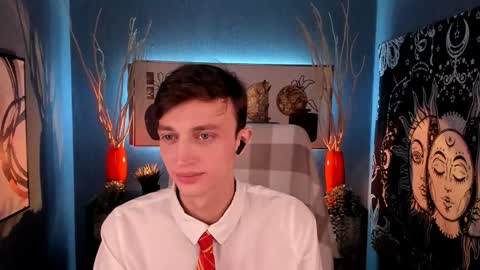 Snapshot of john_weasley chatting on January 27, 8:49 pm John online show from January 27, 8:49 pm