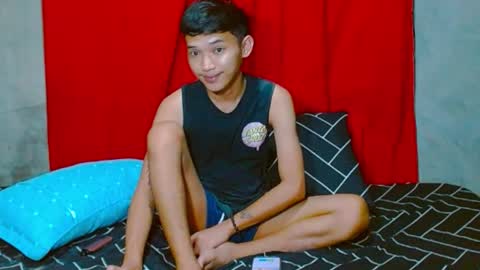 JohnXxx online show from April 4, 1:19 pm