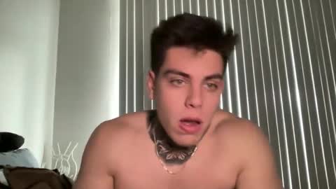 Snapshot of johnafterdark chatting on December 3, 6:49 pm JAXX online show from December 3, 6:49 pm