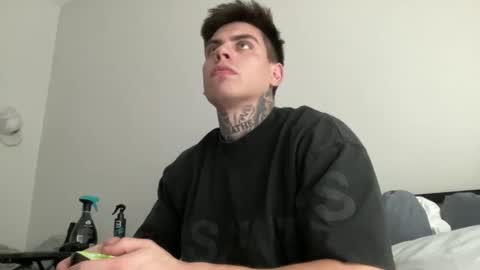 Snapshot of johnafterdark chatting on December 6, 10:08 pm JAXX online show from December 6, 10:08 pm