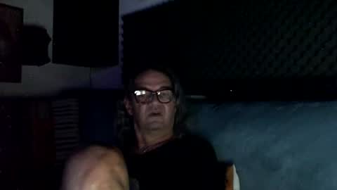 Snapshot of johndoes807113 chatting on June 13, 7:56 pm johndoe online show from June 13, 7:56 pm