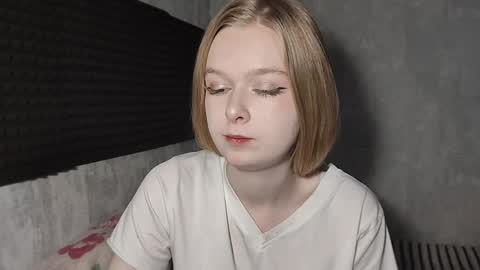 SofiaOweenss online show from April 21, 7:58 am