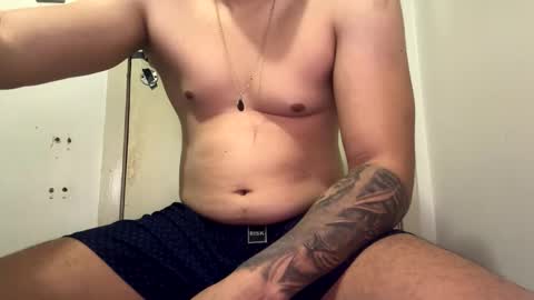 Snapshot of johnjow10 chatting on September 18, 9:17 pm JOHN online show from September 18, 9:17 pm