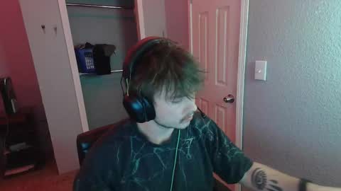 John Lights online show from December 5, 6:11 am