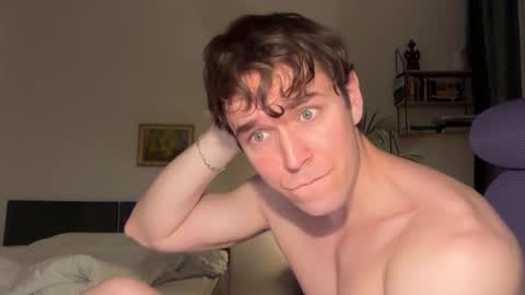 Johnny online show from April 3, 9:46 pm