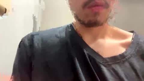 johnny981047 online show from May 14, 3:13 am