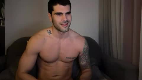 Snapshot of johnny__b0y chatting on July 1, 1:40 am Johnny b0y online show from July 1, 1:40 am