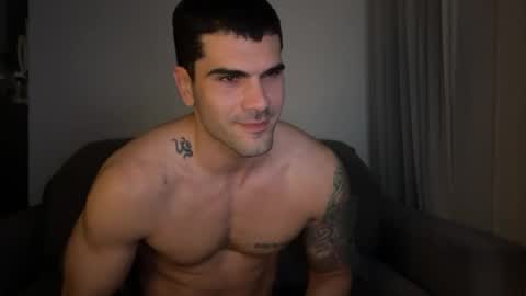 Snapshot of johnny__b0y chatting on July 25, 1:36 am Johnny b0y online show from July 25, 1:36 am