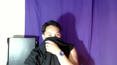 johnny_bigcock69 online show from October 6, 8:23 am