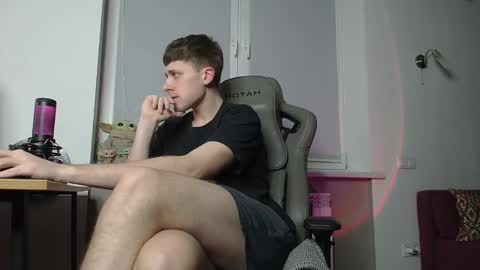 Snapshot of johnny_boom chatting on December 4, 4:38 pm johnny boom online show from December 4, 4:38 pm