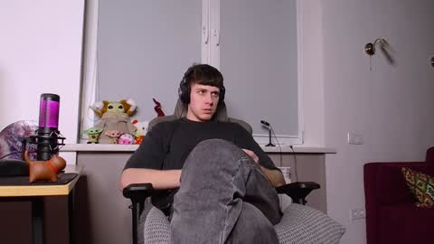 Snapshot of johnny_boom chatting on January 10, 5:34 pm johnny boom online show from January 10, 5:34 pm