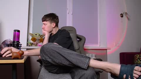 Snapshot of johnny_boom chatting on January 12, 10:01 pm johnny boom online show from January 12, 10:01 pm