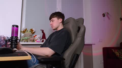 Snapshot of johnny_boom chatting on January 25, 8:00 pm johnny boom online show from January 25, 8:00 pm