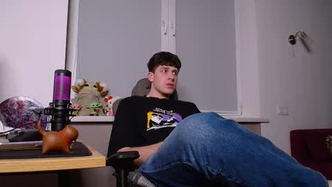 Snapshot of johnny_boom chatting on January 30, 9:36 pm johnny boom online show from January 30, 9:36 pm