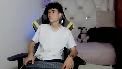 johnny_cagee online show from January 15, 4:17 am