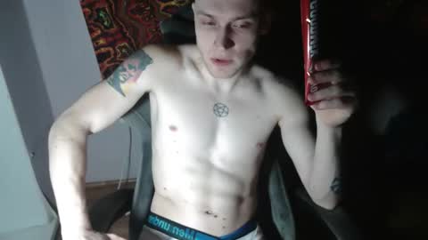 Snapshot of johnny_positive chatting on October 31, 4:08 pm Johnny online show from October 31, 4:08 pm