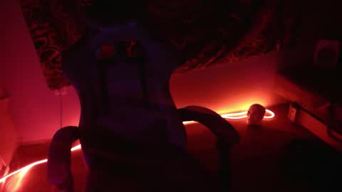 Snapshot of johnny_positive chatting on November 15, 4:47 pm Johnny online show from November 15, 4:47 pm