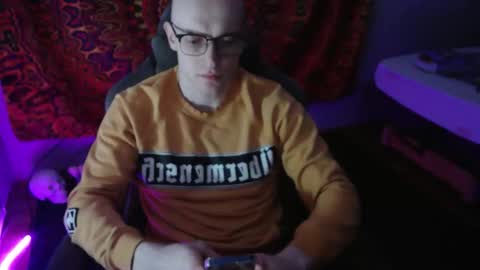 Johnny online show from February 15, 10:28 pm