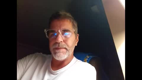Snapshot of johnnyblaze2112 chatting on May 6, 11:37 am johnnyblaze2112 online show from May 6, 11:37 am