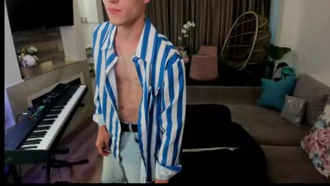 Johnny k. online show from June 17, 4:52 pm