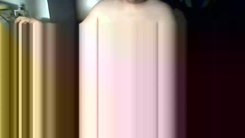 Snapshot of johnnyl1999 chatting on February 14, 12:36 pm johnnyl1999 online show from February 14, 12:36 pm