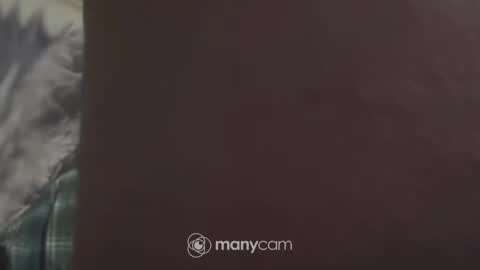 Snapshot of johnnyshung1 chatting on January 15, 7:01 pm johnnyshung1 online show from January 15, 7:01 pm