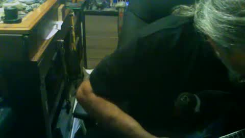 Snapshot of johnnyshung1 chatting on October 1, 6:36 pm johnnyshung1 online show from October 1, 6:36 pm