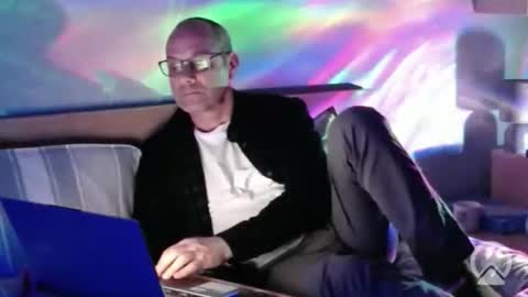 johnpevans online show from February 28, 6:20 pm