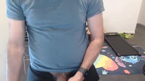 Snapshot of johnprivate494 chatting on May 18, 3:46 am johnprivate494 online show from May 18, 3:46 am