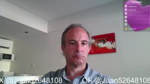 Snapshot of johnq_23 chatting on October 21, 8:31 pm John online show from October 21, 8:31 pm