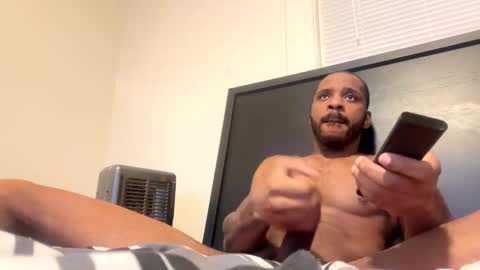 Snapshot of johnsonmack01 chatting on January 16, 11:15 am johnsonmack01 online show from January 16, 11:15 am